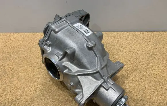 BMW X4 G02 Rear differential 8686219
