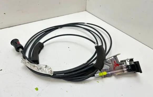 Honda CR-V Fuel cap flap release cable 