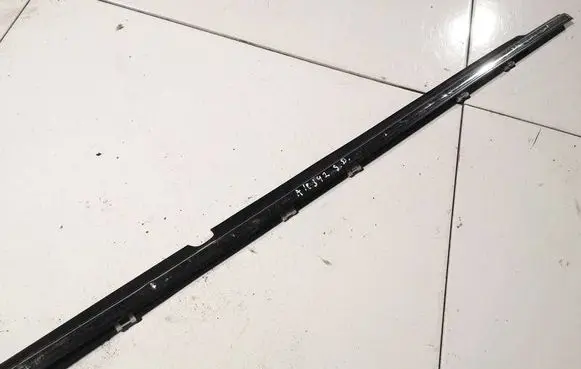 Mitsubishi Lancer X Rear door glass trim molding