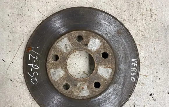 Toyota Avensis Verso Front brake disc