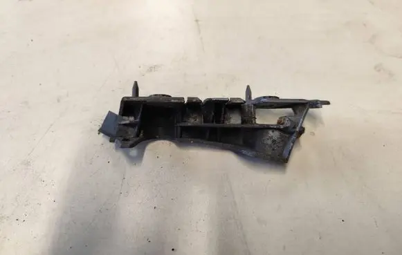 Audi A4 S4 B8 8K Front bumper mounting bracket 8K0807283