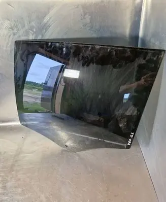Volvo V60 Rear door window glass 43R001090 DOT27M54600AS3 E000184
