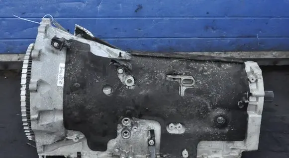 Land Rover Defender Manual 7 speed gearbox LPLA-7000-AB