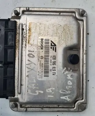 Ford Galaxy Engine control unit/module 038906019FA 0281010629 1039S00471