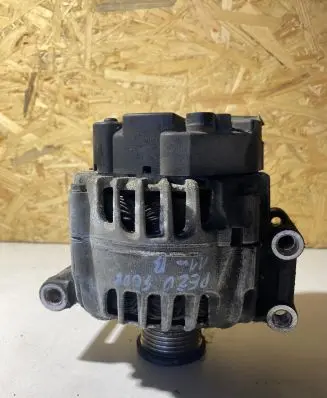 Peugeot 5008 Generator/alternator 9666998080 2610715B FG15T044