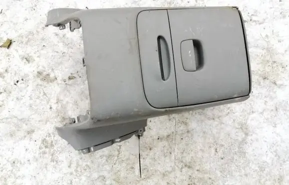 KIA Carnival Glove box 846204D000 84620-4D000