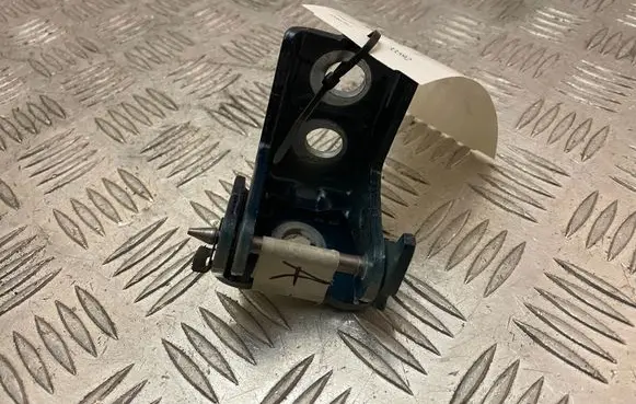 Peugeot 3008 II Rear door lower hinge