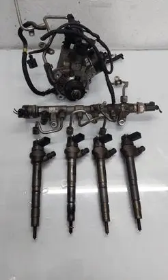 Skoda Octavia Mk2 (1Z) Fuel injection system set 0445010514 03L130755D 09130411
