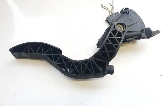 Audi A4 S4 B6 8E 8H Accelerator throttle pedal 8E1721523 6PV00837601
