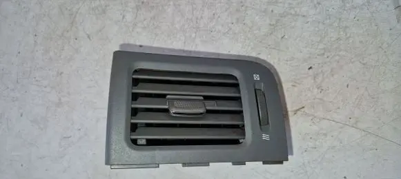 Nissan X-Trail T31 Dashboard side air vent grill/cover trim 68760JG40A