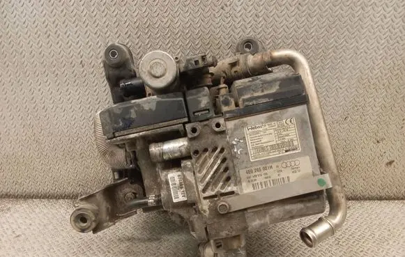 Audi A8 S8 D3 4E Auxiliary pre-heater (Webasto) 4E0265081H 4E0910105