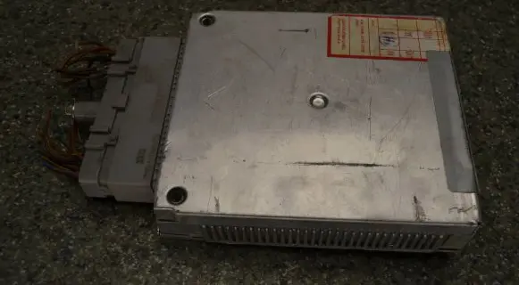 Ford Mondeo MK I Engine control unit/module 85BB12A650CA