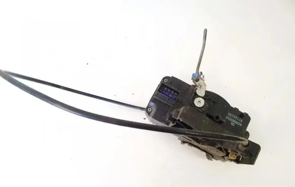 Opel Vivaro Front door lock 8200008260 9116230