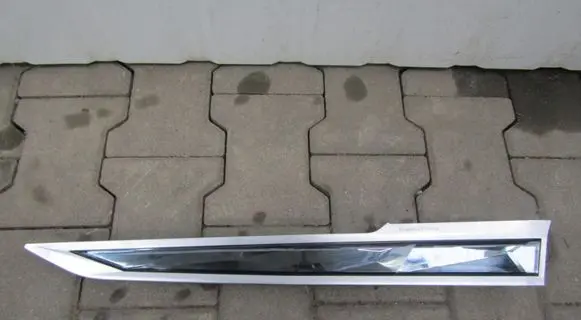 BMW 7 G70 Front door trim (molding) 