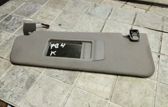 BMW 7 F01 F02 F03 F04 Sun visor