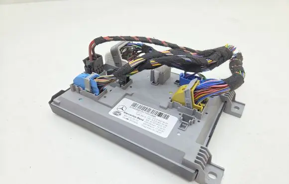Mercedes-Benz E W213 SAM control unit A2139015306