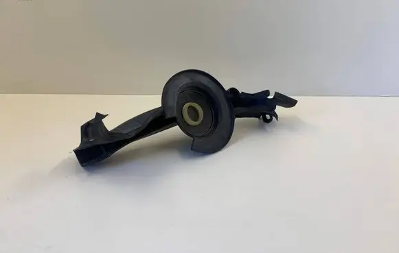 BMW 1 F20 F21 Engine compartment rubber 7307863