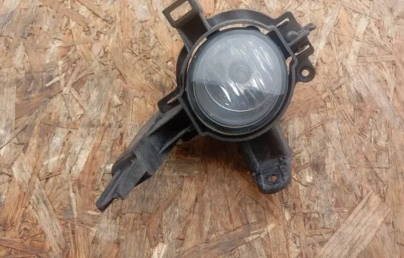 Renault Koleos I Front fog light 89206441