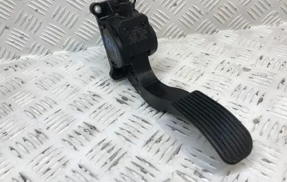 Volkswagen Crafter Accelerator throttle pedal A9063000404