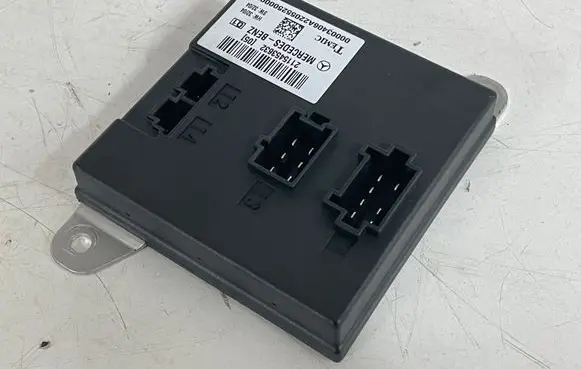 Mercedes-Benz E W211 Comfort/convenience module 2115453632