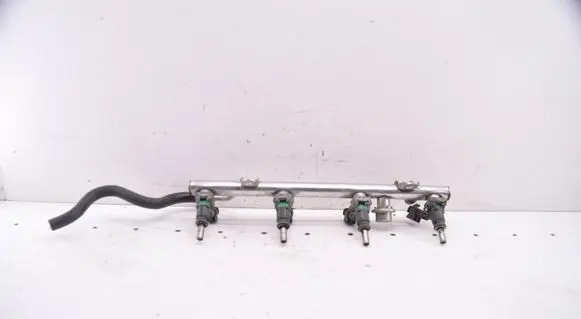 Mercedes-Benz B W245 Fuel main line pipe A2660700795 A0000788849