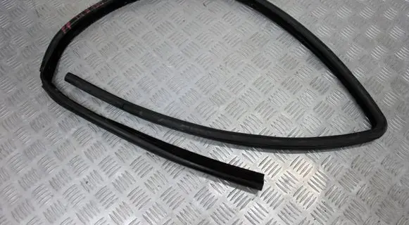 Volkswagen Transporter - Caravelle T4 Front door rubber seal 