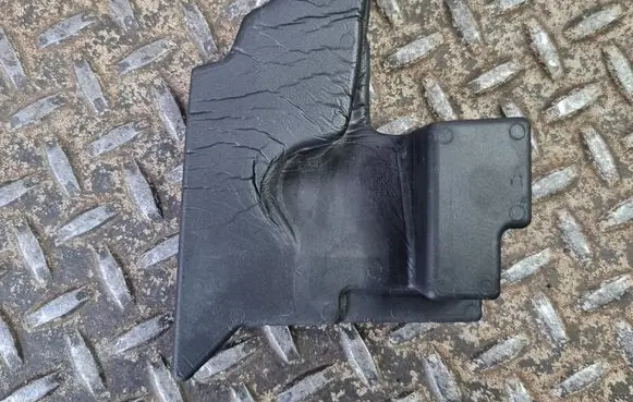 Audi Q3 F3 Fender foam support/seal 83A864760A