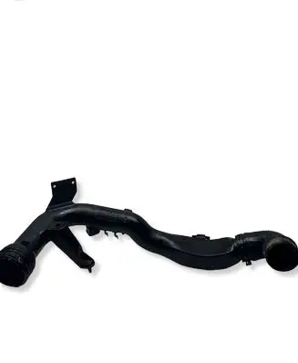 Volkswagen PASSAT B5.5 Intercooler hose/pipe 8E0145762B