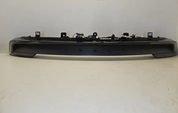 Tesla Model Y Tailgate rear/tail lights 200460400B