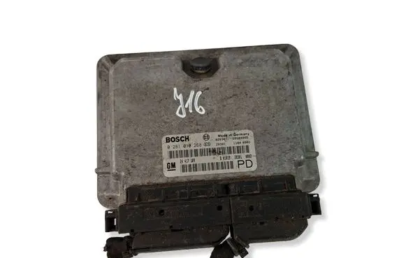 Opel Zafira A Engine control unit/module 24417169 0281010268