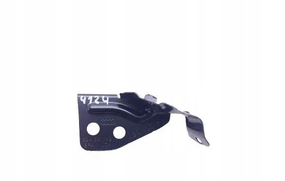 Audi A1 Fender mounting bracket 82A821142