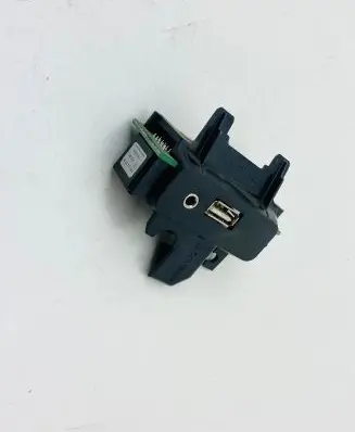 Porsche Cayenne (92A) USB socket connector 7P5863797C