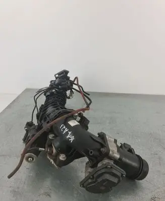 BMW X1 E84 Intake manifold 8570087 7807991 8570791