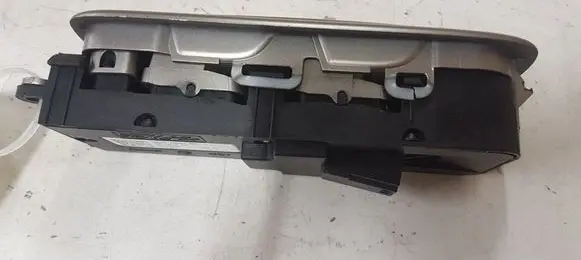 Jaguar XF X250 Electric window control switch 8X2314540AE 03451000