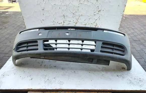 Opel Vivaro Front bumper 