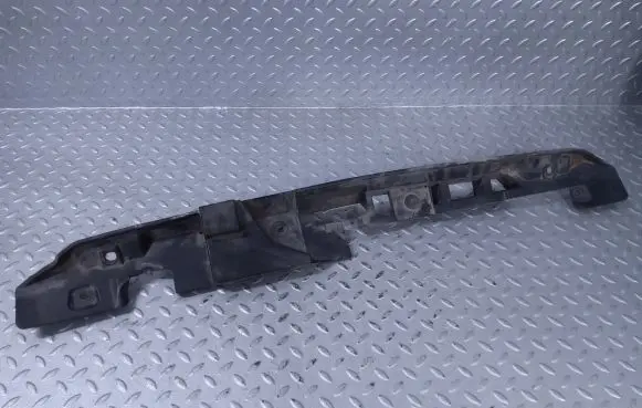 Radiator trim