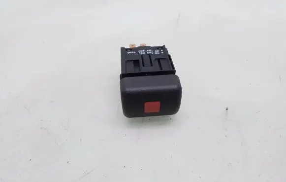 Opel Zafira A Hazard light switch 90589897