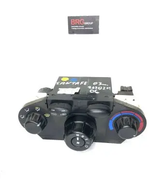 Hyundai Santa Fe Climate control unit 9725026XXX P1429 20202406