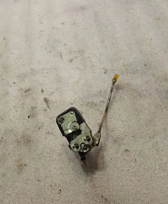 Hyundai Galloper Rear door lock
