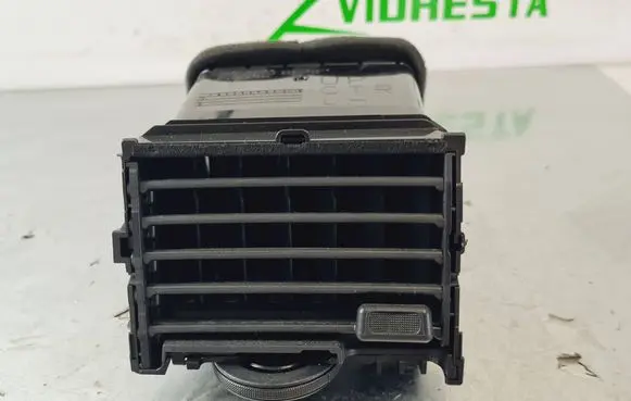 Nissan Leaf I (ZE0) Dash center air vent grill 687513NA0A E9125311100