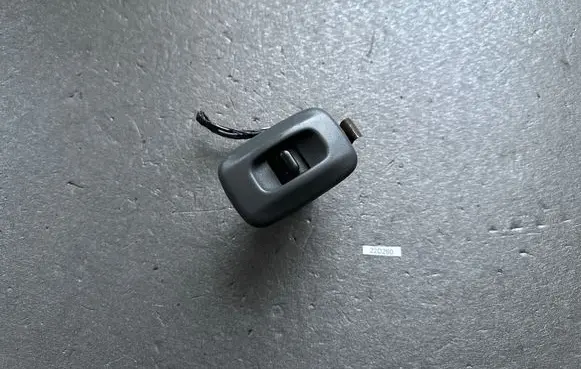 Nissan King Cab, Navara Electric window control switch 254112S700