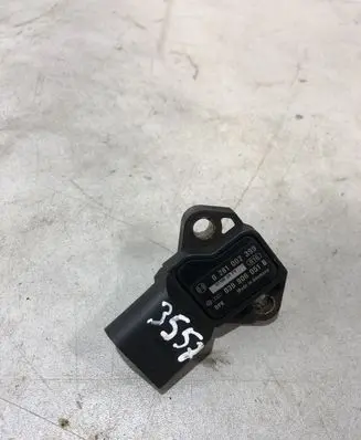 Audi A3 S3 8P Air pressure sensor 038906051B