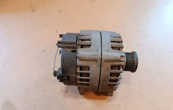 Audi A5 Sportback 8TA Generator/alternator 04L903024A EG18S015 2620000B