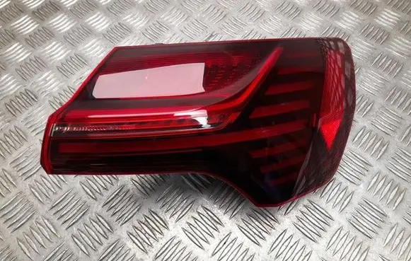 Audi e-tron Rear/tail lights 4KE945092B