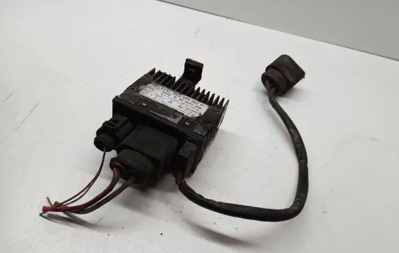 Coolant fan relay