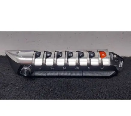 Peugeot 3008 II A set of switches 28581372