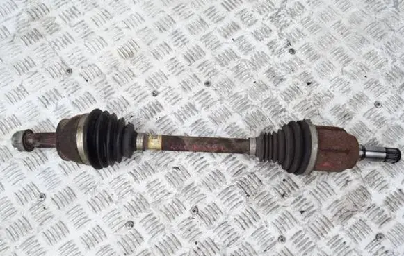 Fiat 500L Front driveshaft
