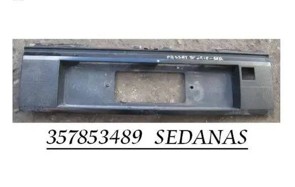 Volkswagen PASSAT B3 Tailgate trim 357853489