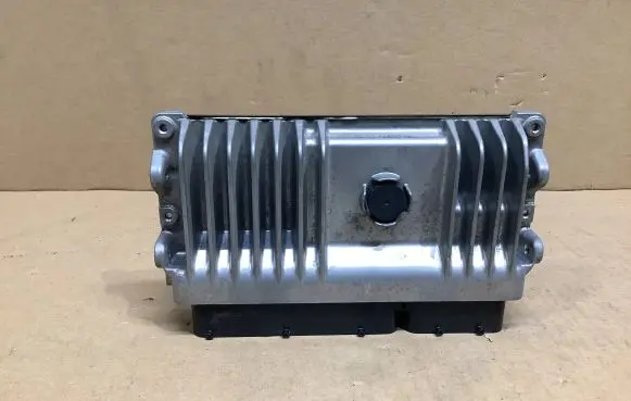 Toyota Prius (XW50) Engine control unit/module 8966147680 2170000590