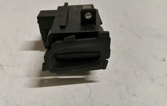 Audi Q5 SQ5 Ignition lock 8K0909131D